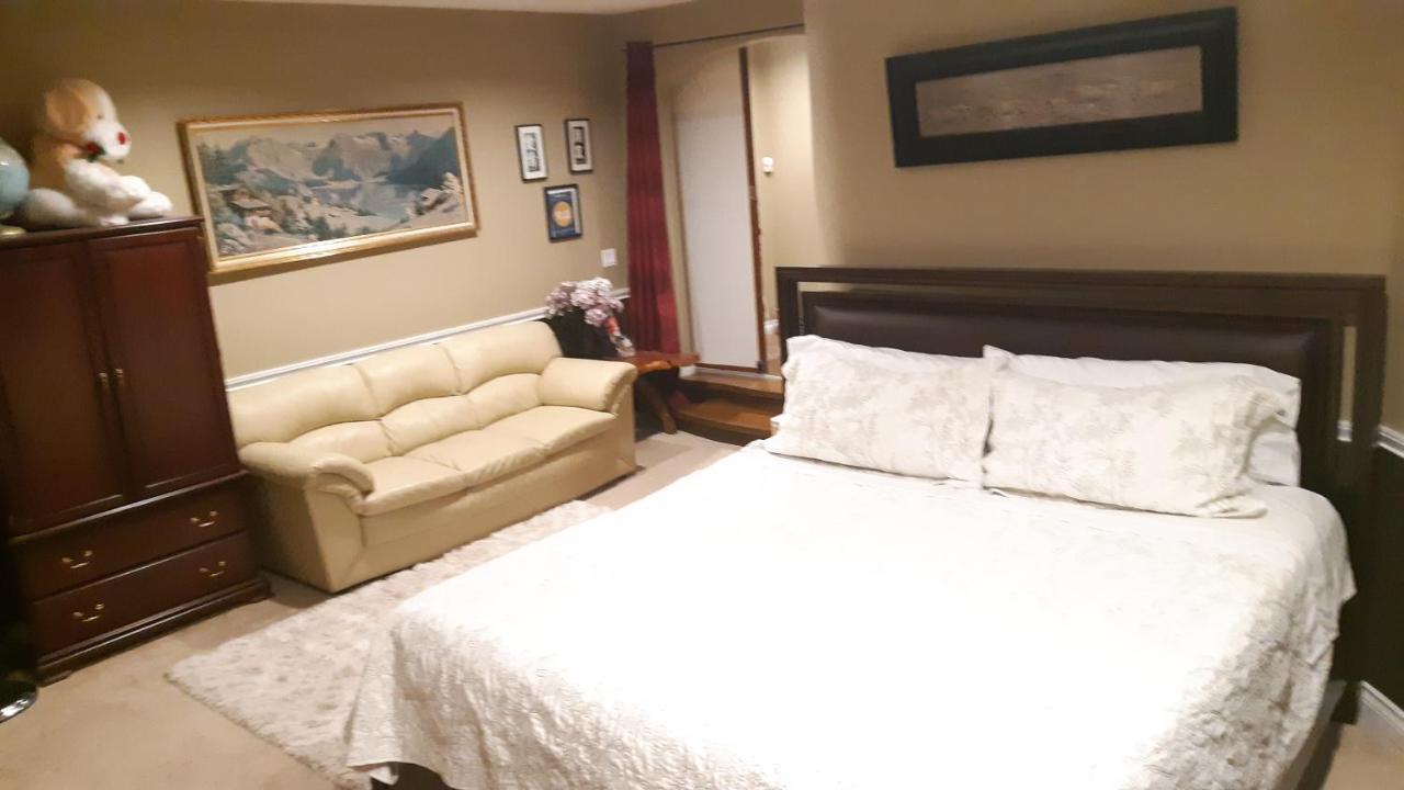 Lakeview House With 4 Rooms Kelowna Near Downtown & Knox Moutain Dış mekan fotoğraf