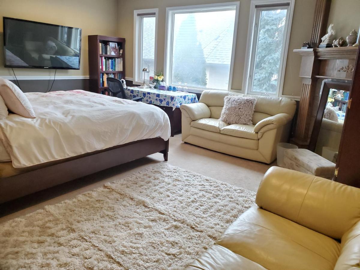 Lakeview House With 4 Rooms Kelowna Near Downtown & Knox Moutain Dış mekan fotoğraf