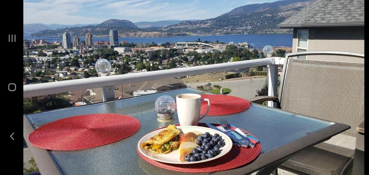 Lakeview House With 4 Rooms Kelowna Near Downtown & Knox Moutain Dış mekan fotoğraf